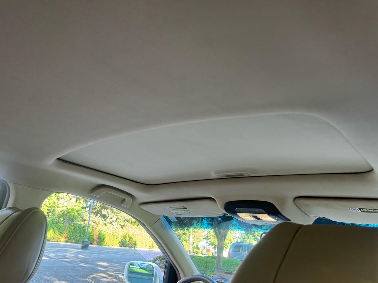 Acura MDX 6-Spd AT w/Tech Package 2011