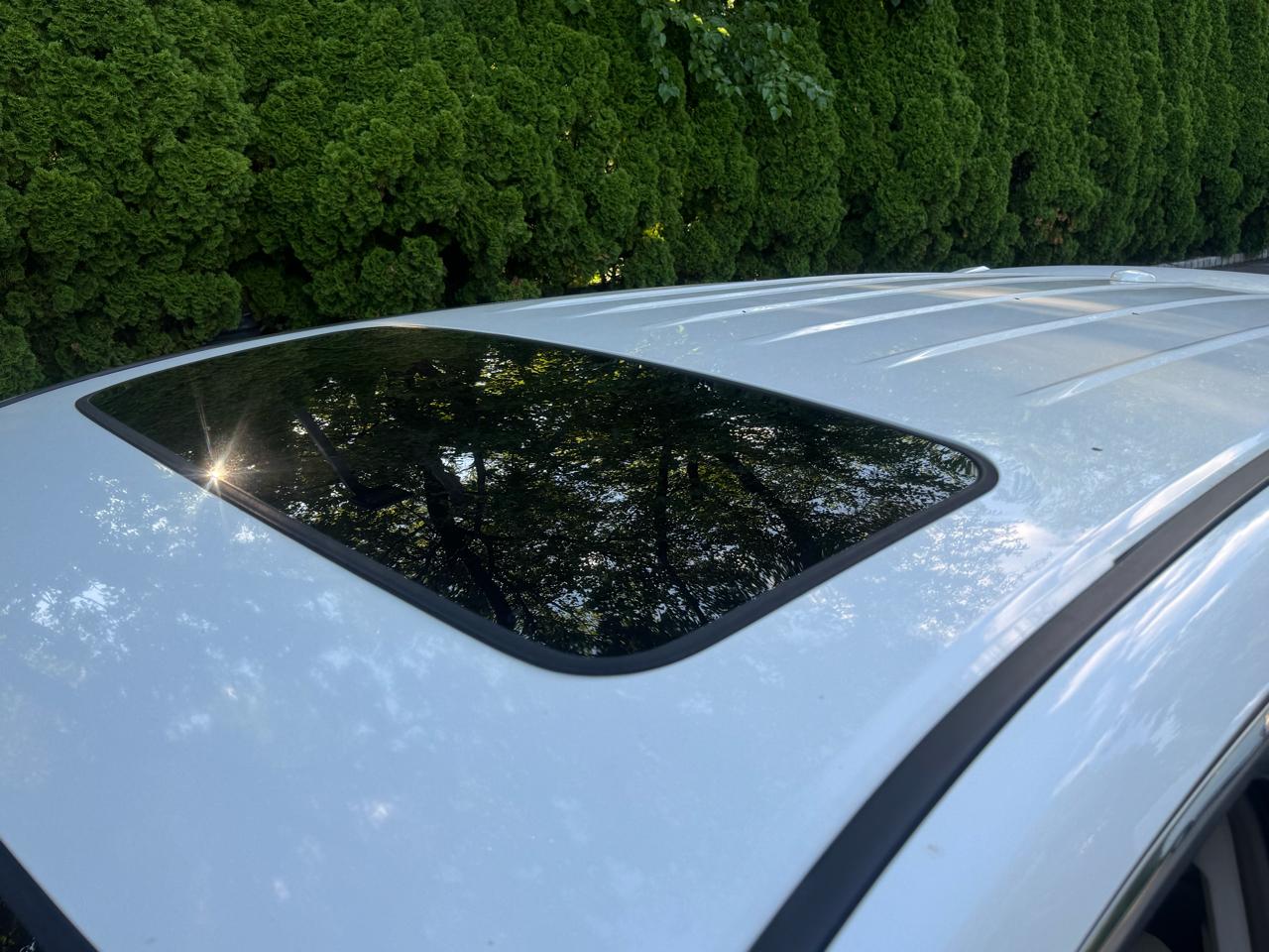 Acura MDX 6-Spd AT w/Tech Package 2011
