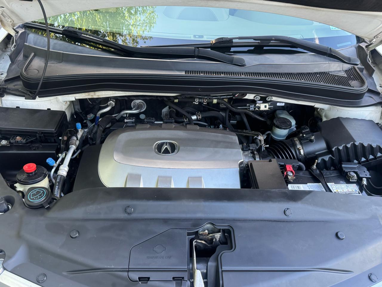 Acura MDX 6-Spd AT w/Tech Package 2011