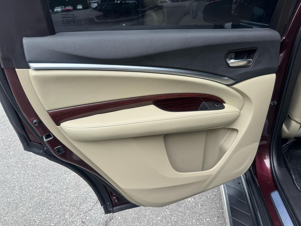 Acura MDX SH-AWD 9-Spd AT w/Tech Package 2016