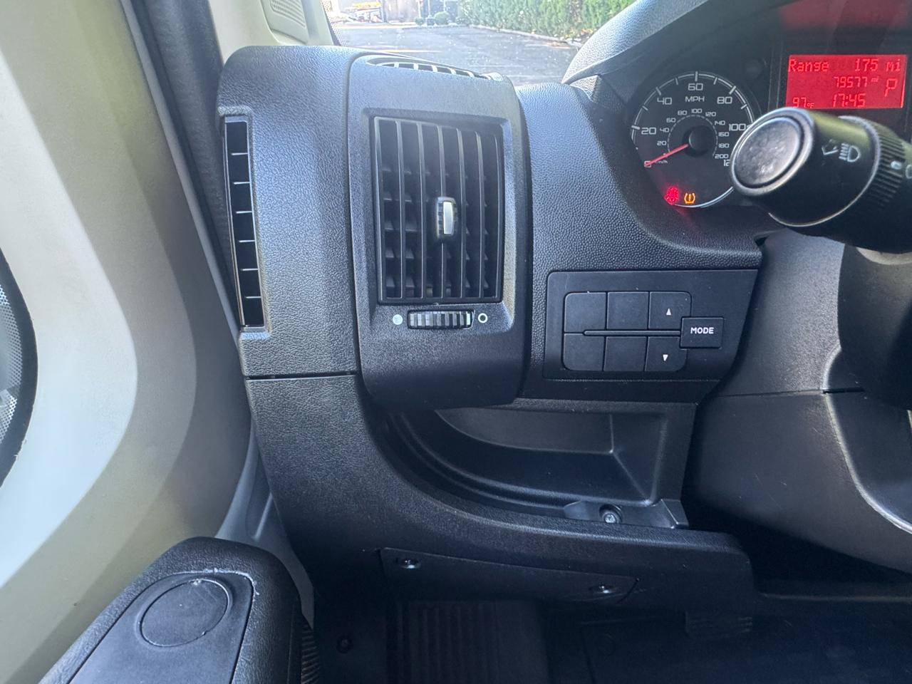 RAM Promaster 2500 High Roof Tradesman 136-in. WB 2019