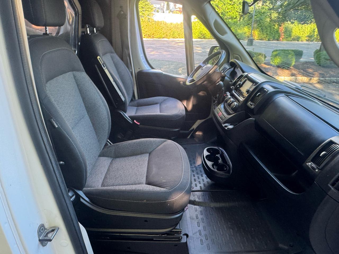 RAM Promaster 2500 High Roof Tradesman 136-in. WB 2019