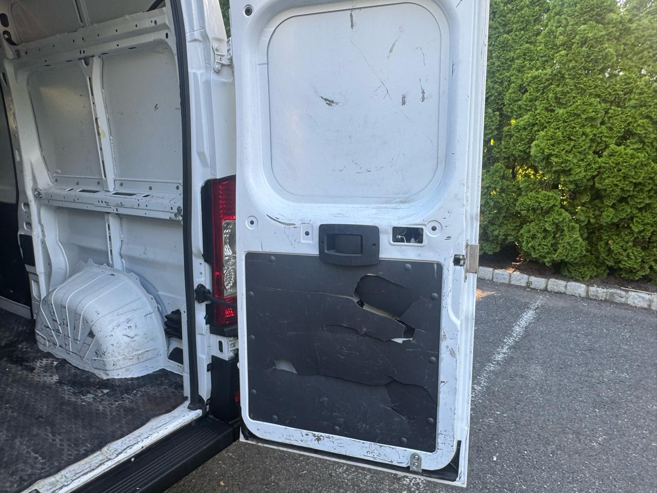 RAM Promaster 2500 High Roof Tradesman 136-in. WB 2019