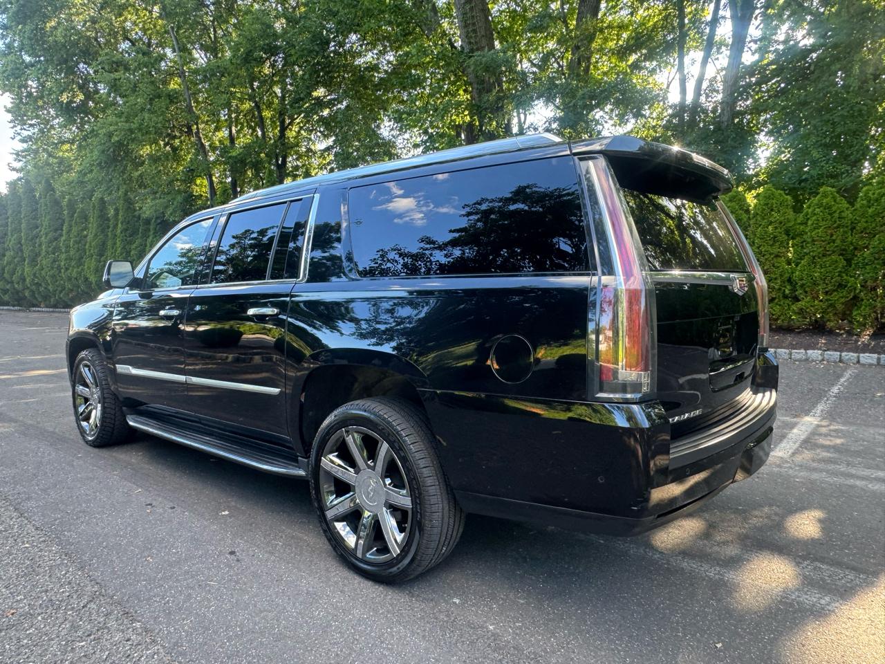 Cadillac Escalade ESV Luxury 4WD 2020