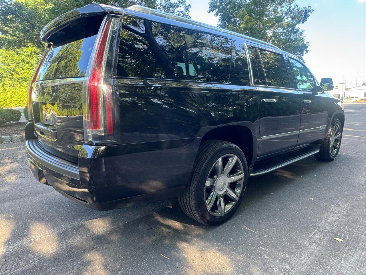Cadillac Escalade ESV Luxury 4WD 2020