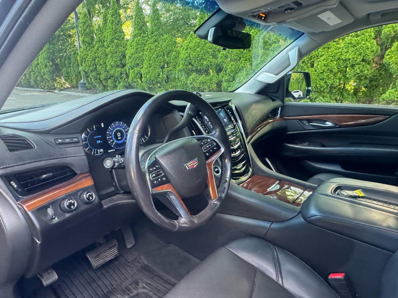 Cadillac Escalade ESV Luxury 4WD 2020