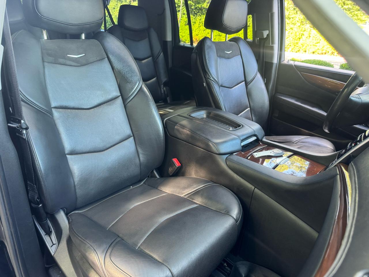 Cadillac Escalade ESV Luxury 4WD 2020