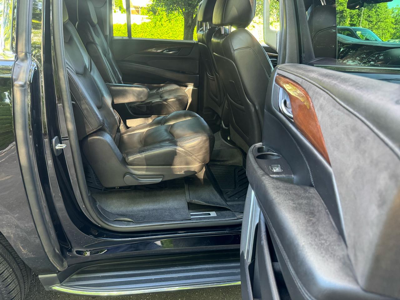 Cadillac Escalade ESV Luxury 4WD 2020