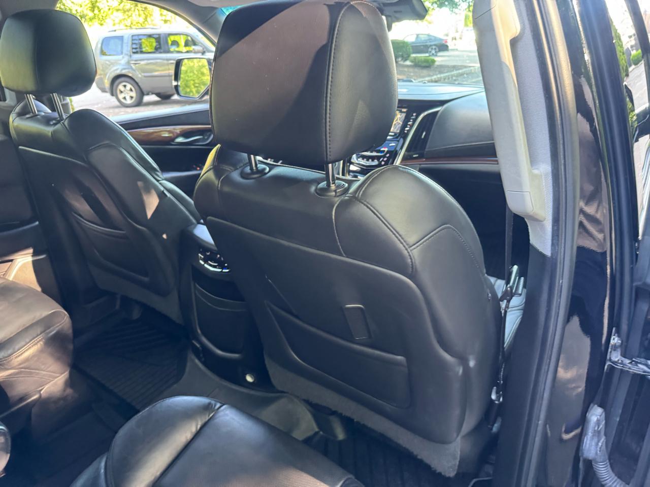 Cadillac Escalade ESV Luxury 4WD 2020