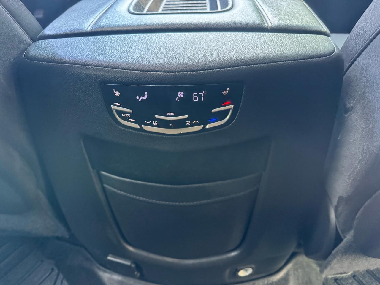 Cadillac Escalade ESV Luxury 4WD 2020