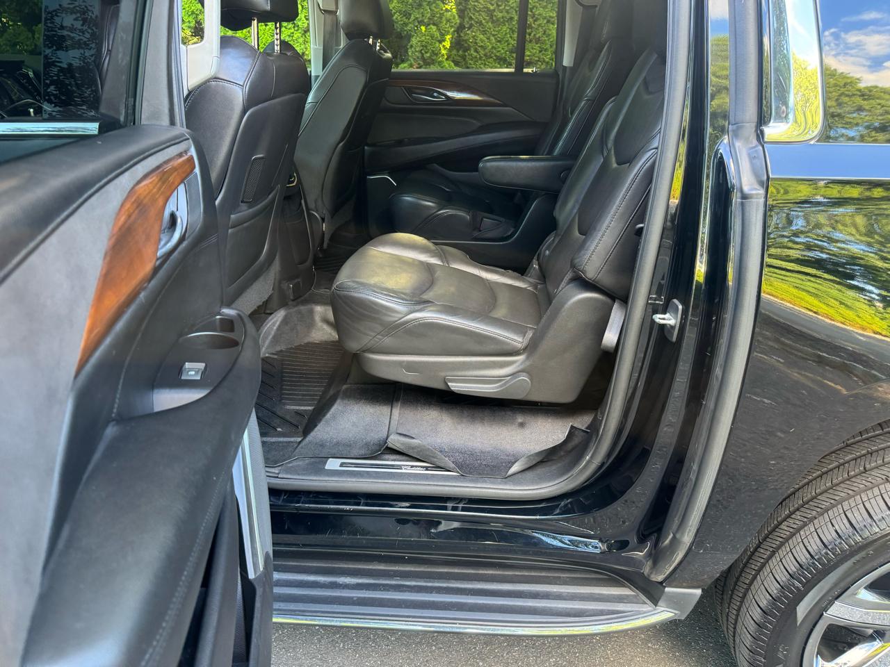 Cadillac Escalade ESV Luxury 4WD 2020