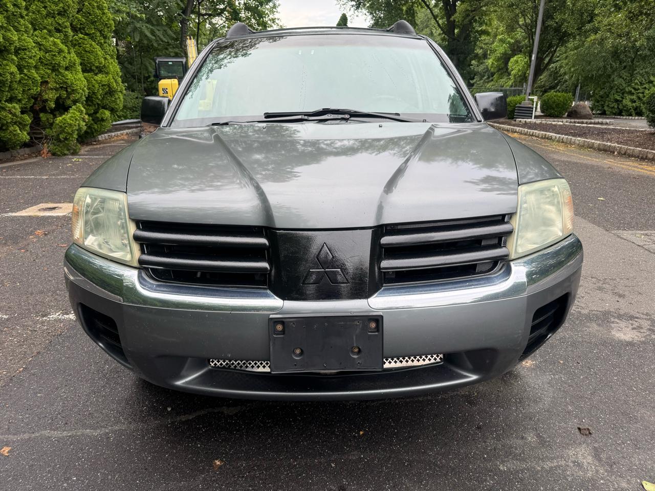 Mitsubishi Endeavor XLS AWD 2004