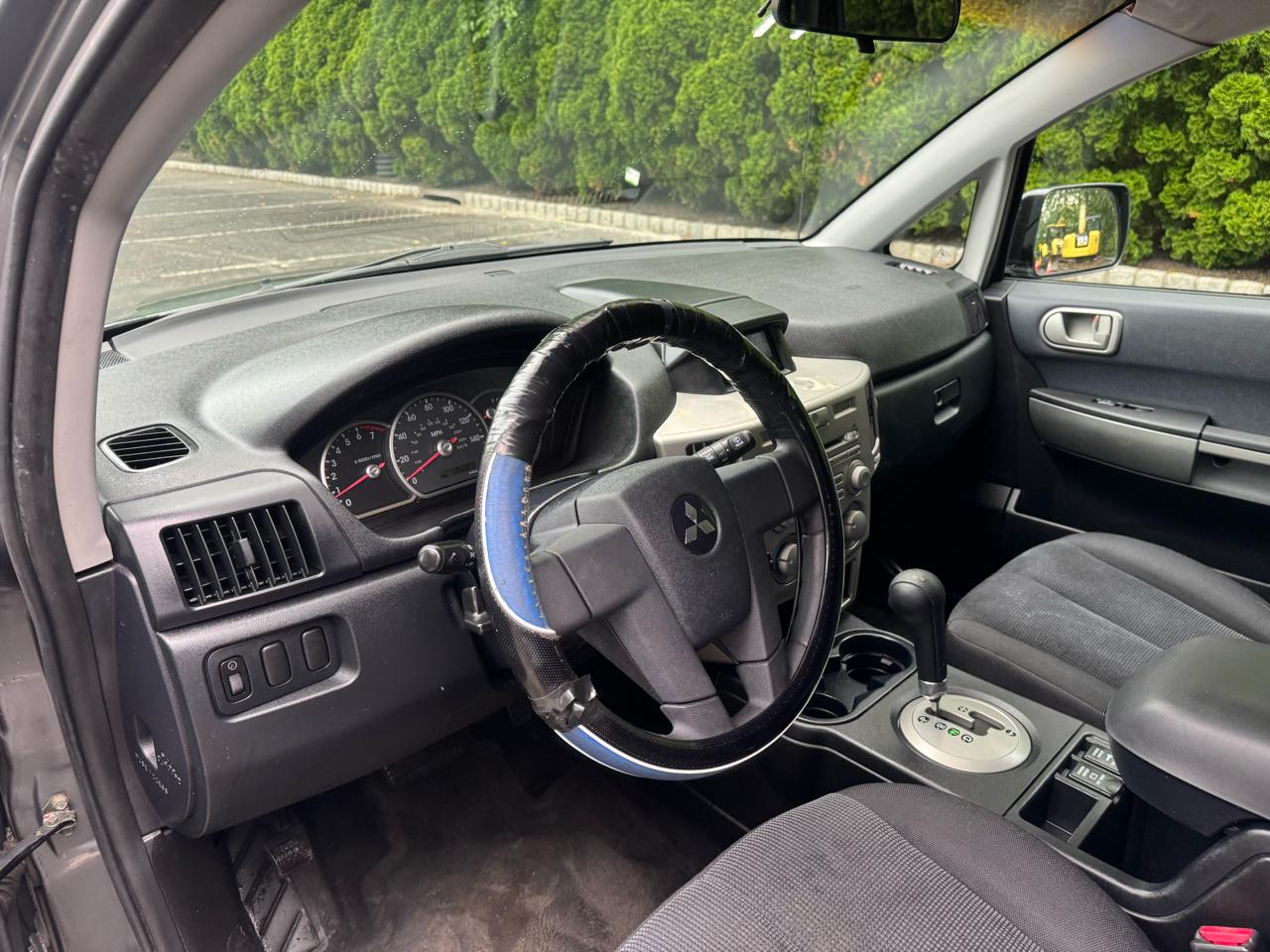 Mitsubishi Endeavor XLS AWD 2004