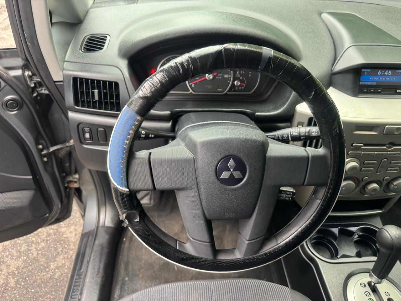 Mitsubishi Endeavor XLS AWD 2004