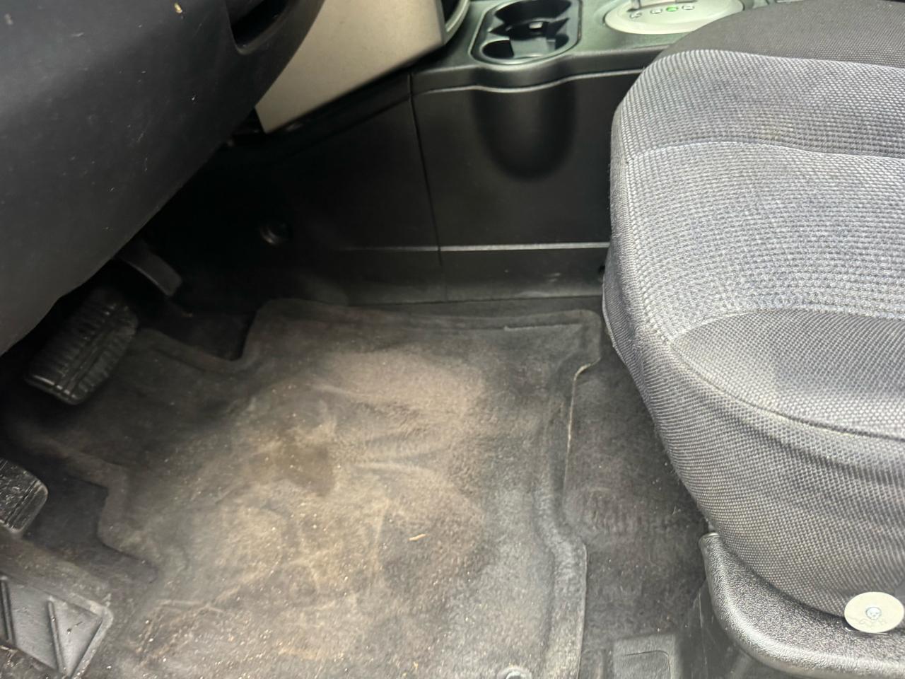 Mitsubishi Endeavor XLS AWD 2004
