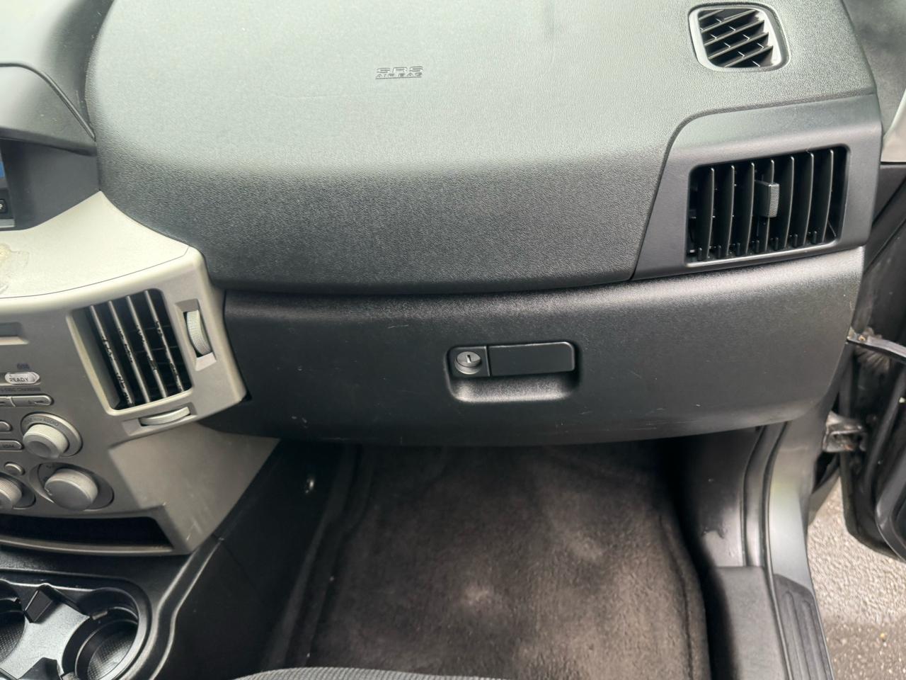 Mitsubishi Endeavor XLS AWD 2004