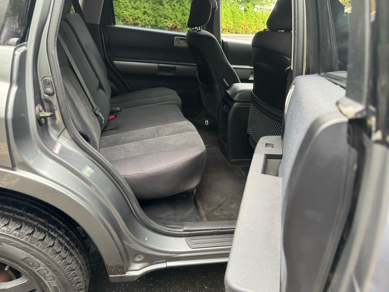 Mitsubishi Endeavor XLS AWD 2004