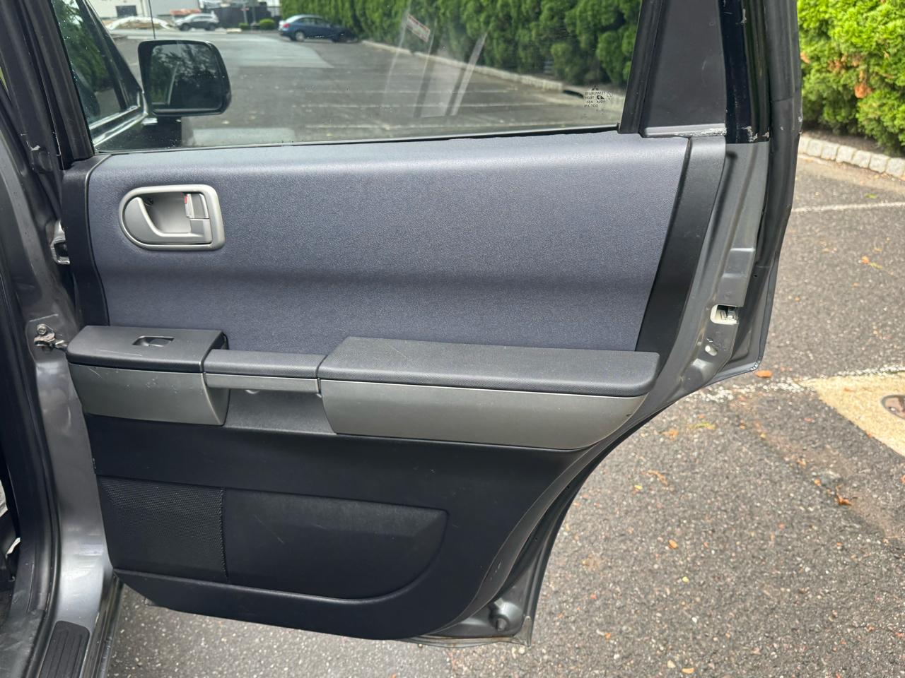 Mitsubishi Endeavor XLS AWD 2004