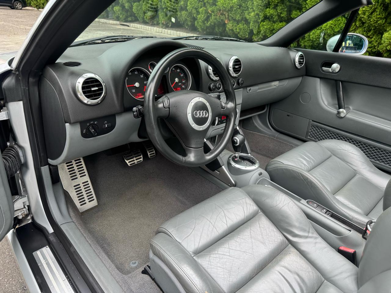 Audi TT Roadster 2003