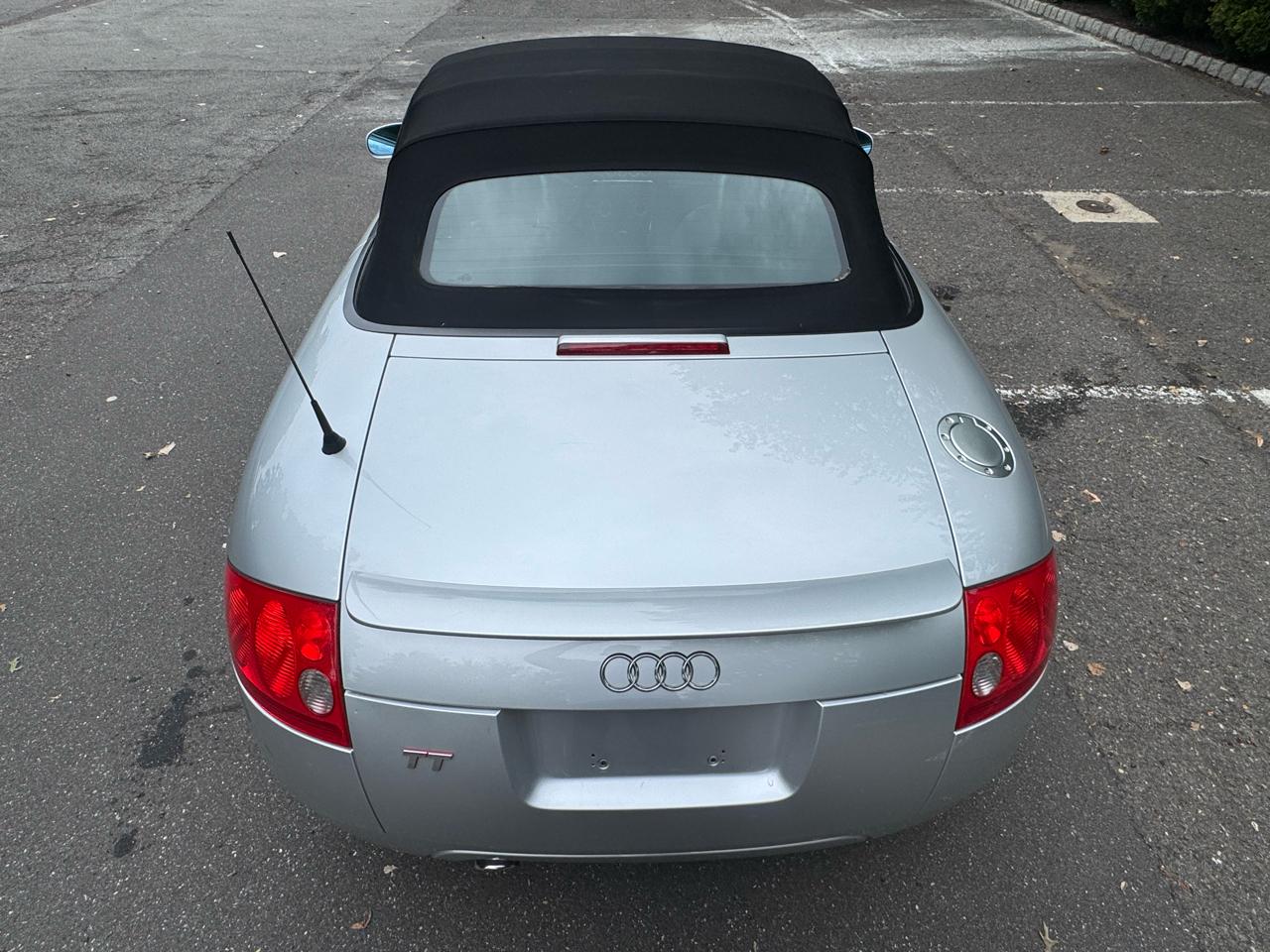 Audi TT Roadster 2003