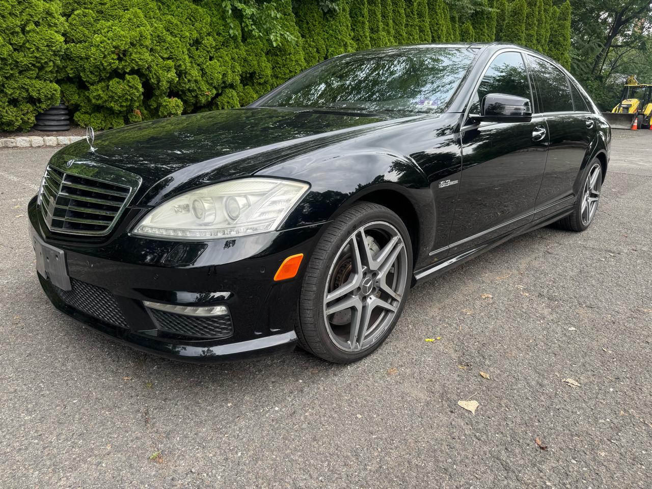 Mercedes-Benz S-Class S63 AMG 2010
