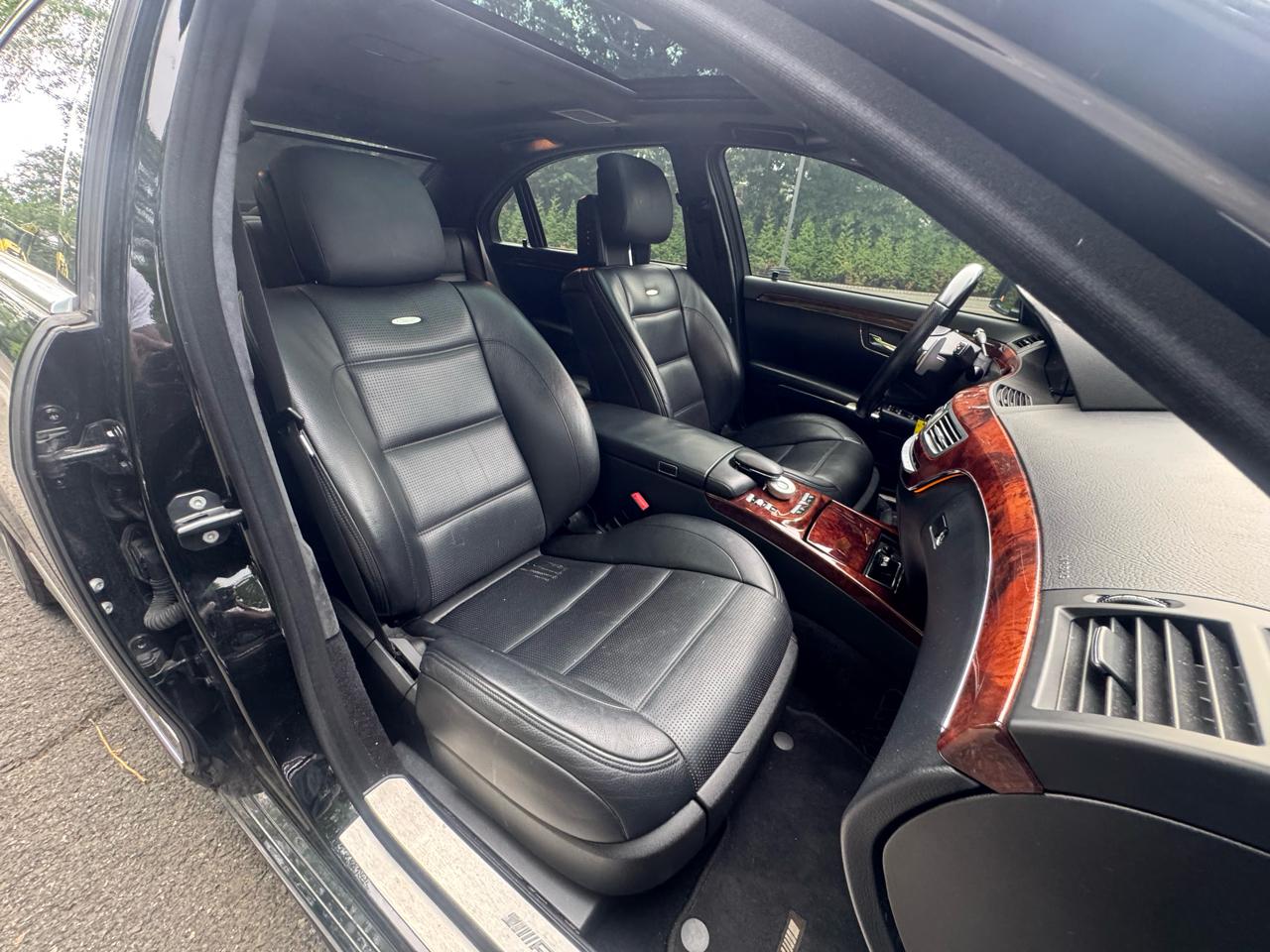 Mercedes-Benz S-Class S63 AMG 2010