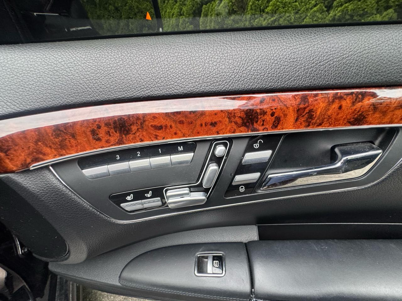 Mercedes-Benz S-Class S63 AMG 2010