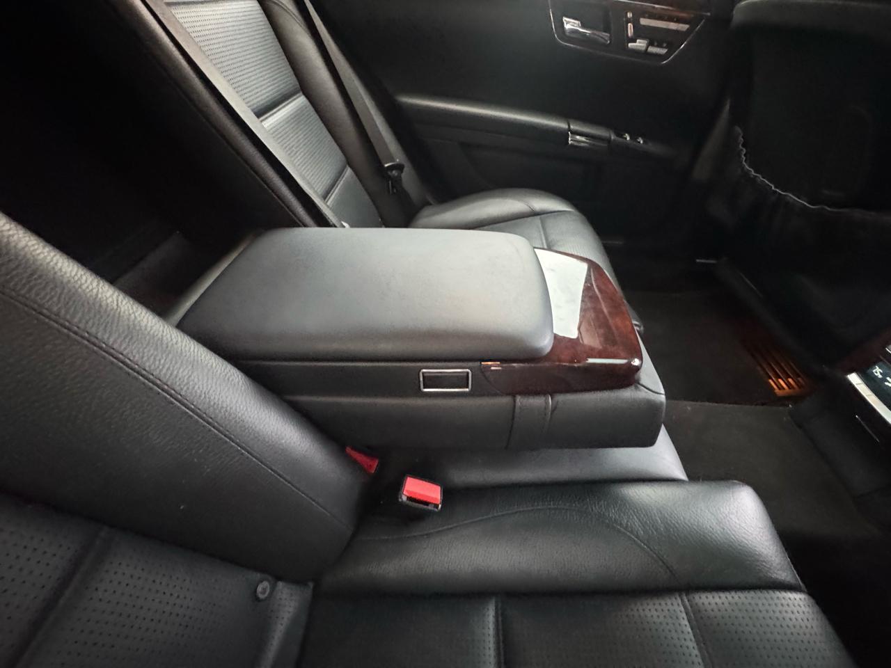 Mercedes-Benz S-Class S63 AMG 2010