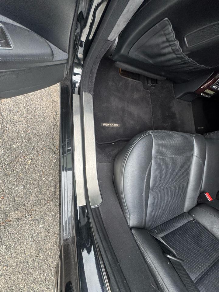 Mercedes-Benz S-Class S63 AMG 2010