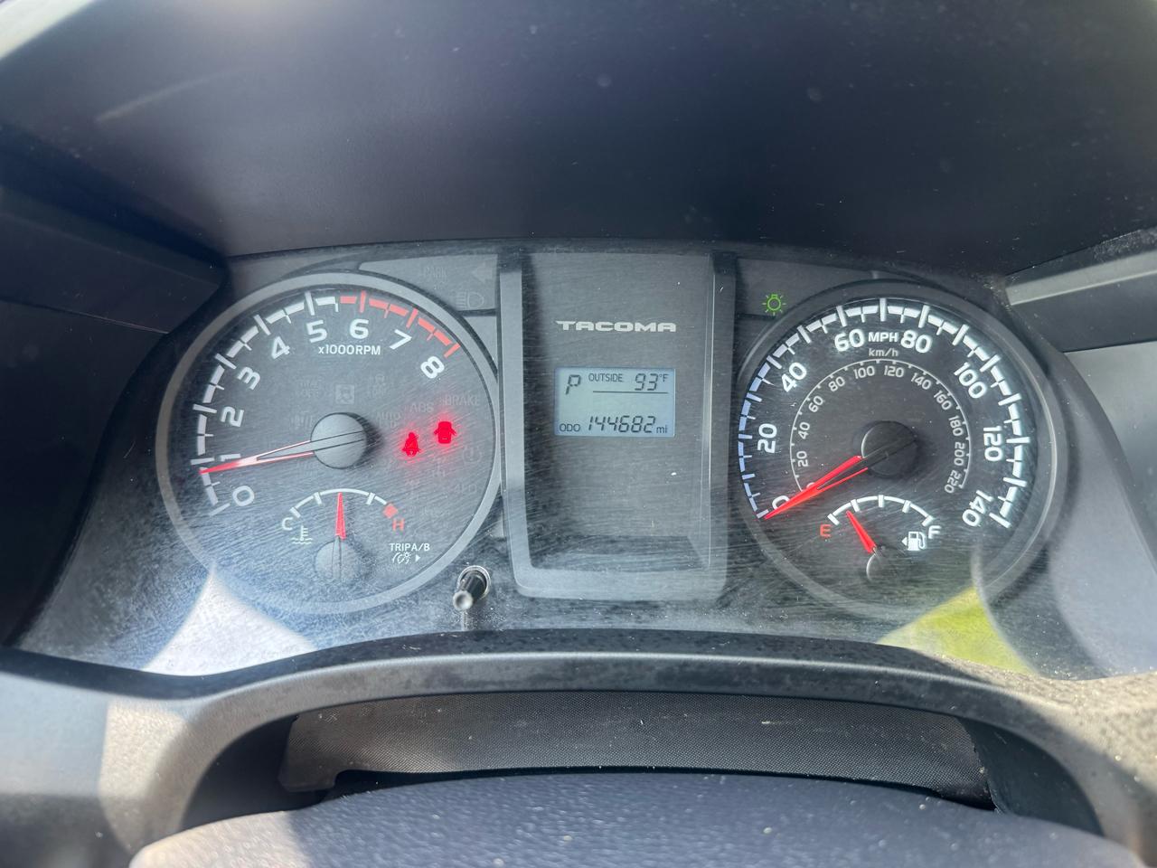 Toyota Tacoma SR5 Access Cab I4 6AT 2WD 2017