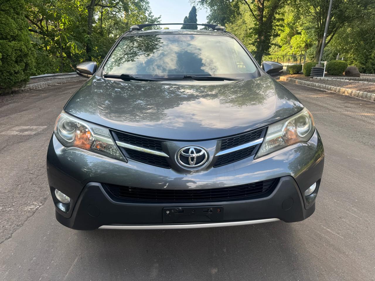 Toyota RAV4 XLE AWD 2013