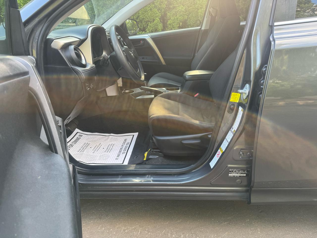 Toyota RAV4 XLE AWD 2013