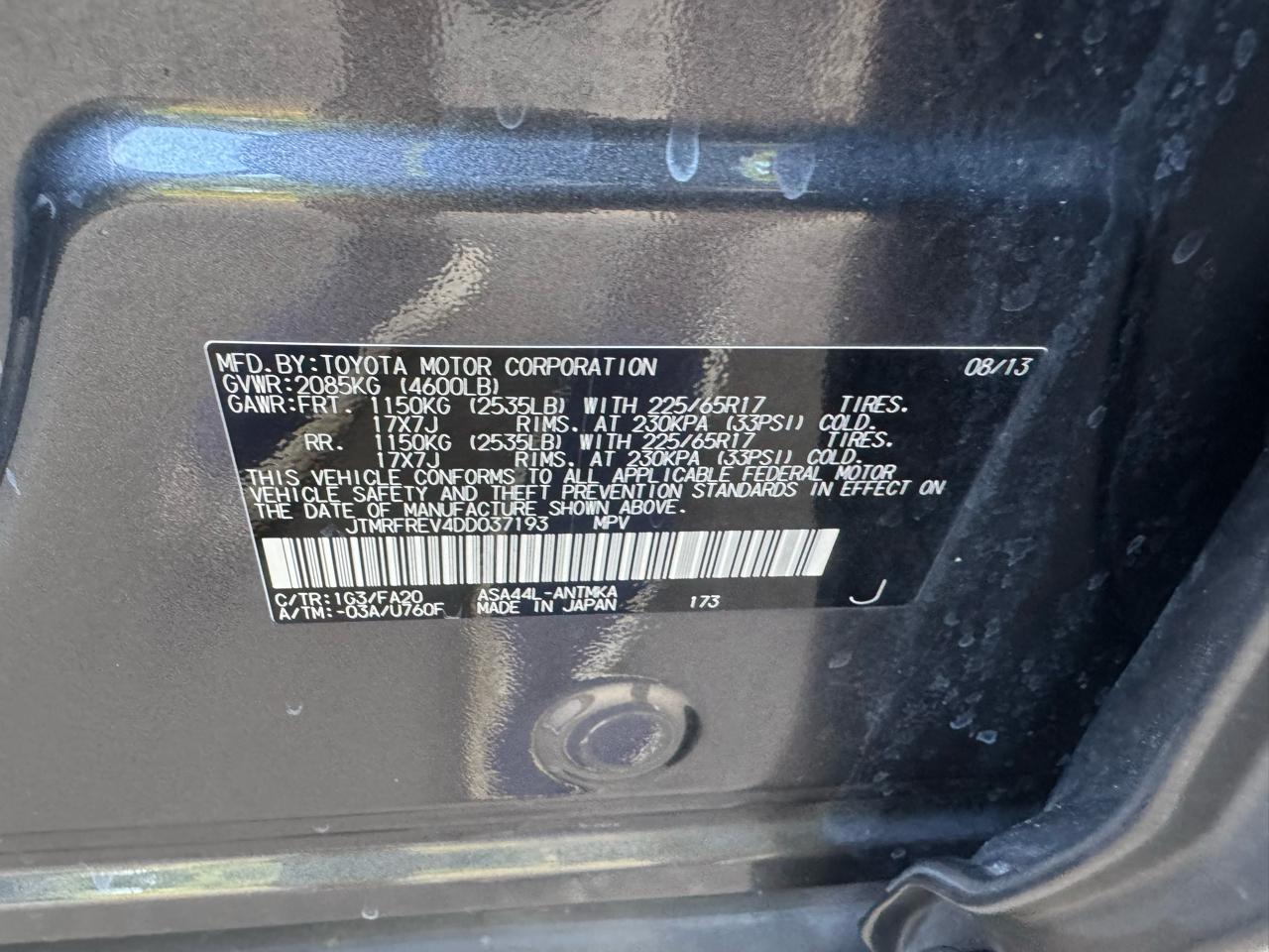 Toyota RAV4 XLE AWD 2013