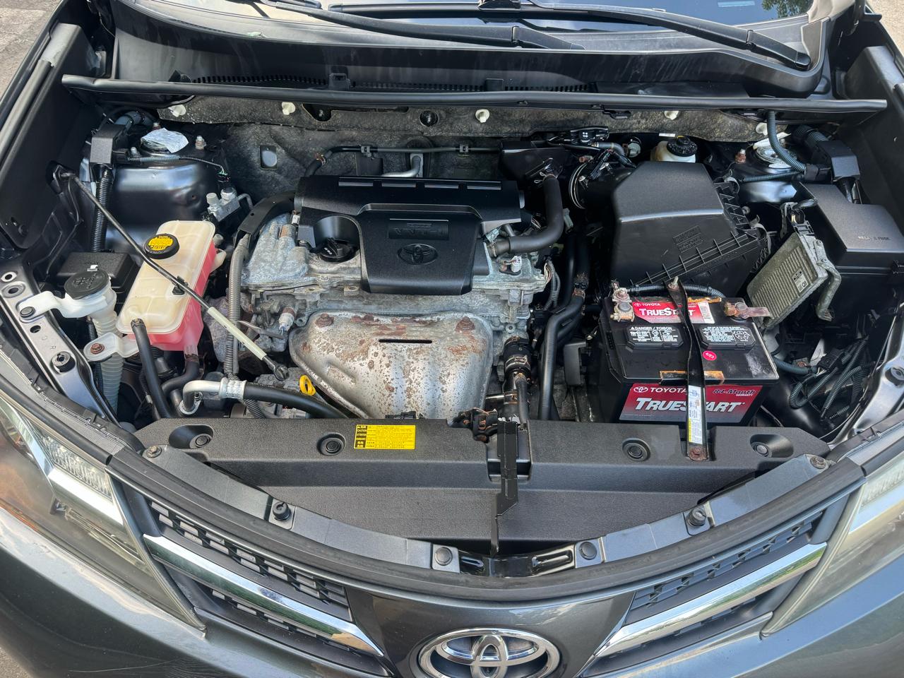 Toyota RAV4 XLE AWD 2013