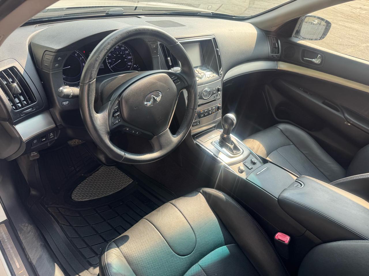 Infiniti G Sedan 37x AWD 2013