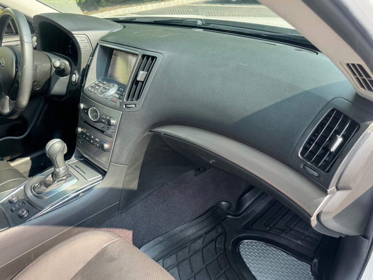 Infiniti G Sedan 37x AWD 2013