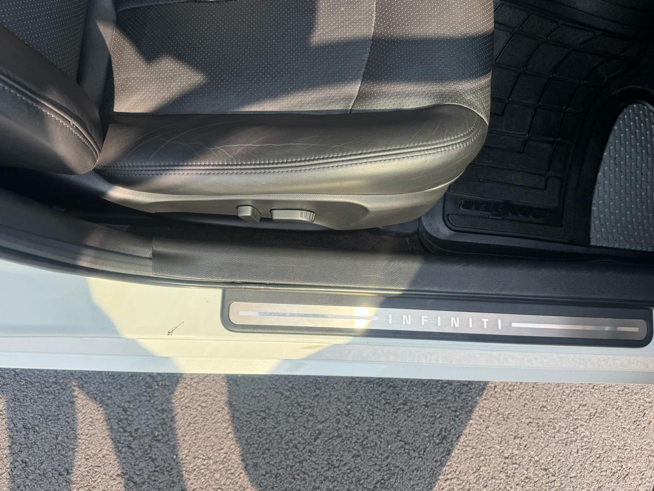 Infiniti G Sedan 37x AWD 2013
