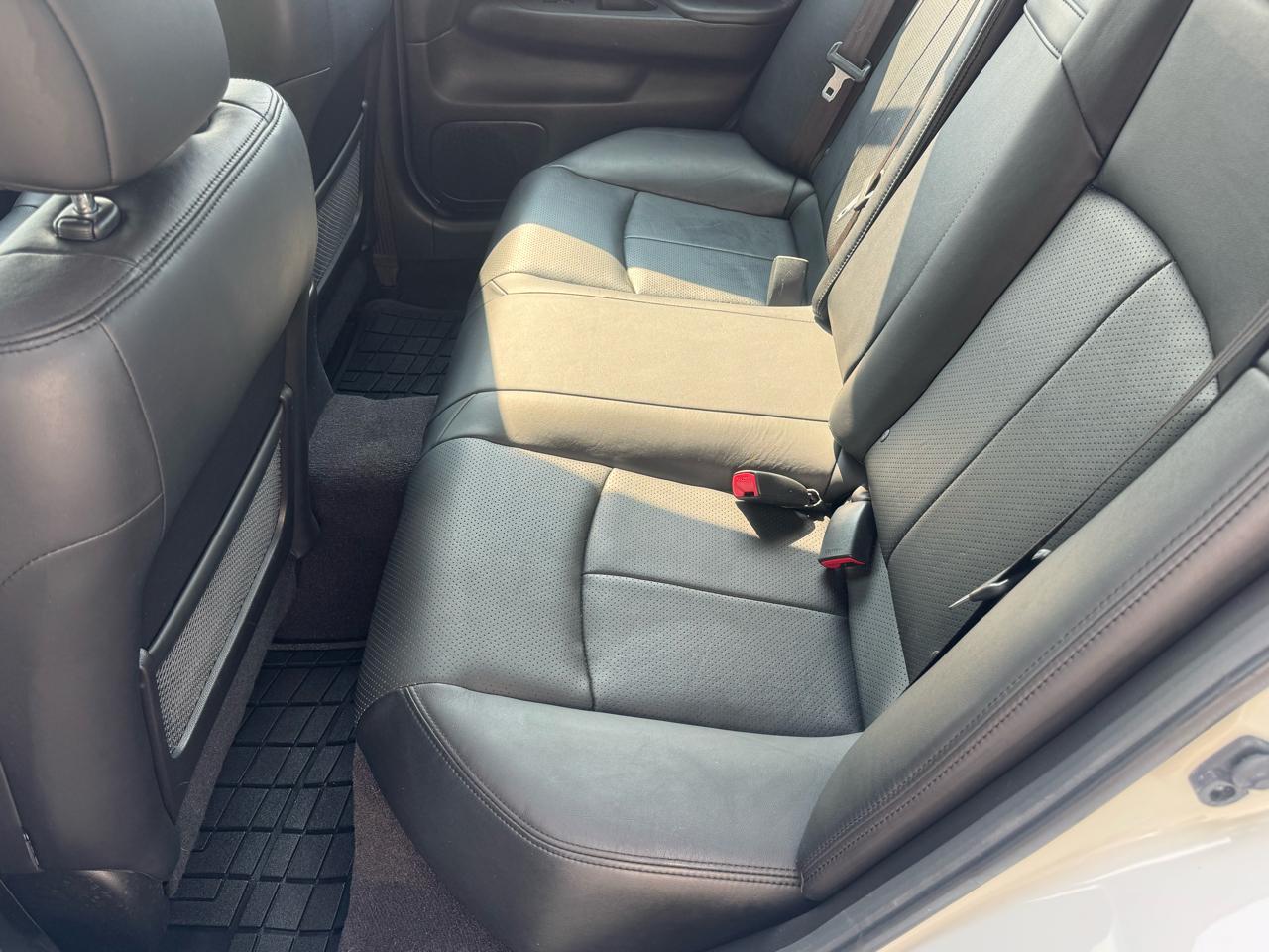 Infiniti G Sedan 37x AWD 2013