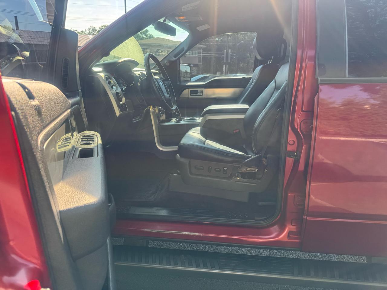 Ford F-150 4WD SuperCrew 150" FX4 2014