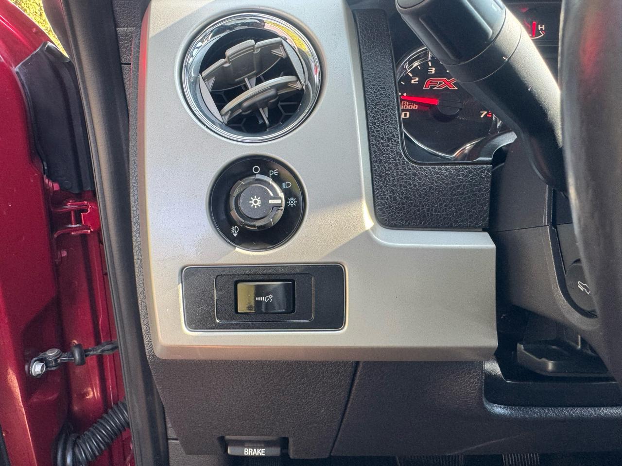 Ford F-150 4WD SuperCrew 150" FX4 2014