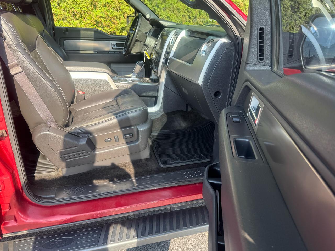Ford F-150 4WD SuperCrew 150" FX4 2014