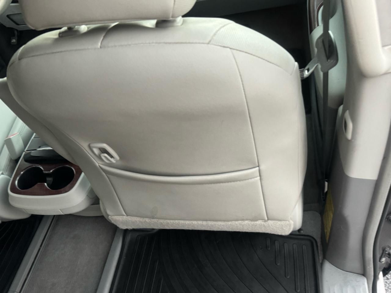 Toyota Sienna Limited AWD 7-Passenger V6 2014