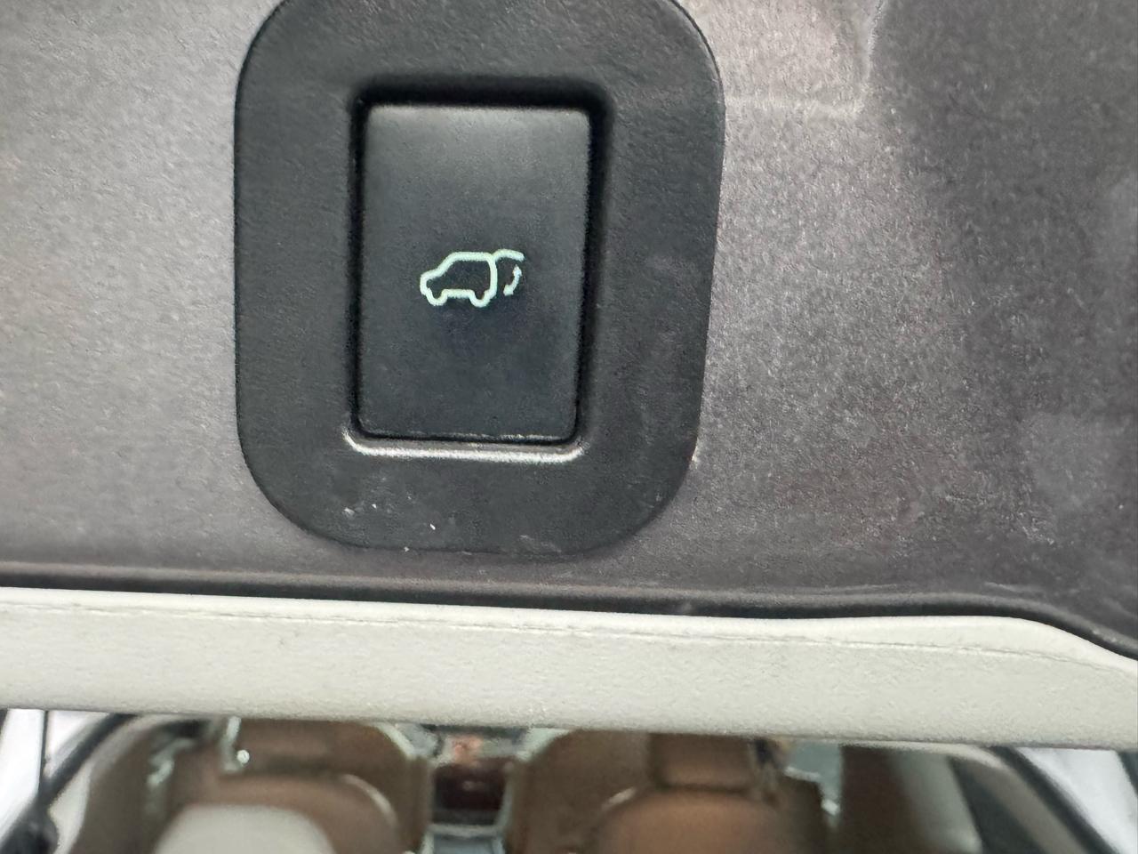 Toyota Sienna Limited AWD 7-Passenger V6 2014