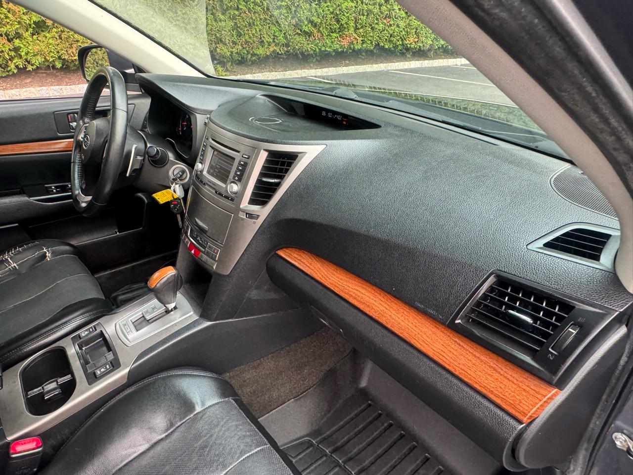 Subaru Outback 2.5i Limited 2014