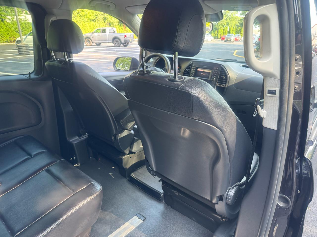 Mercedes-Benz Metris Passenger Van 2017