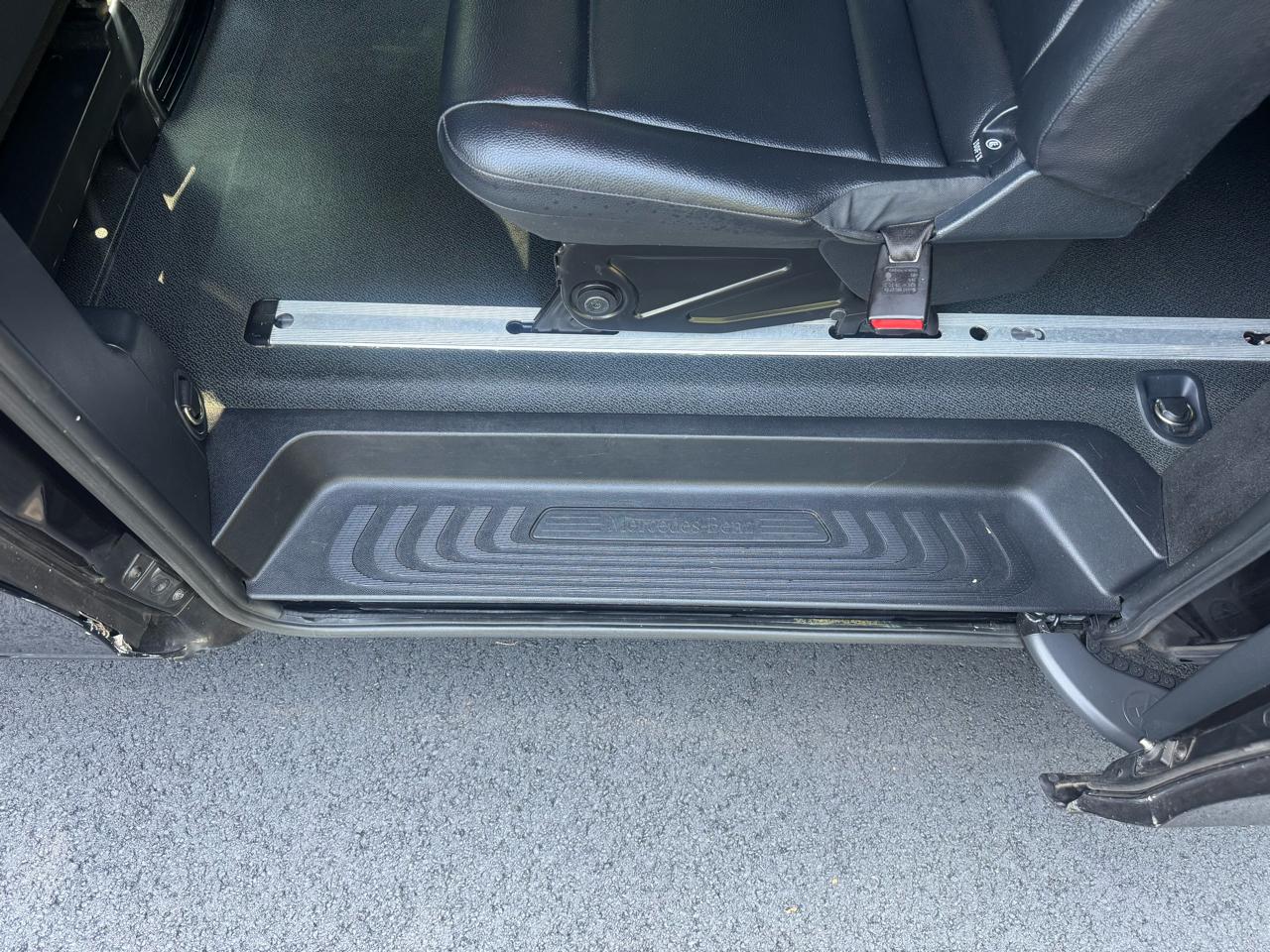 Mercedes-Benz Metris Passenger Van 2017