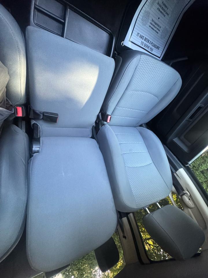 RAM 1500 4WD Crew Cab 140.5" Express 2017