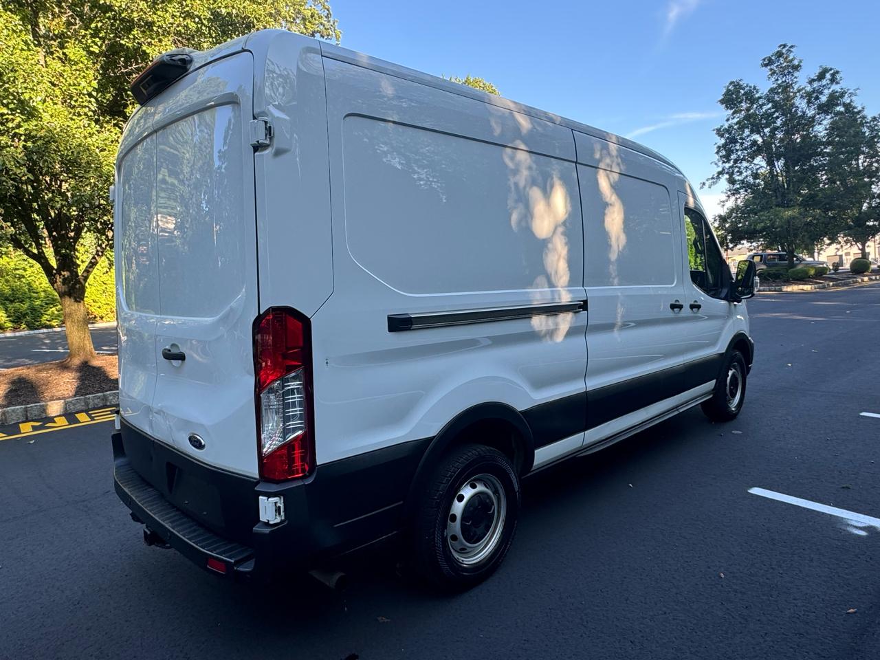 Ford Transit 250 Van 2022