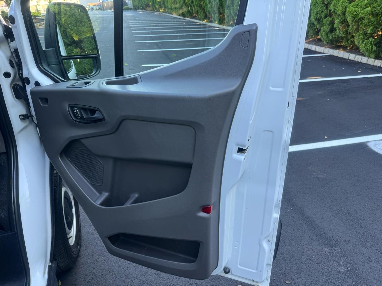 Ford Transit 250 Van 2022