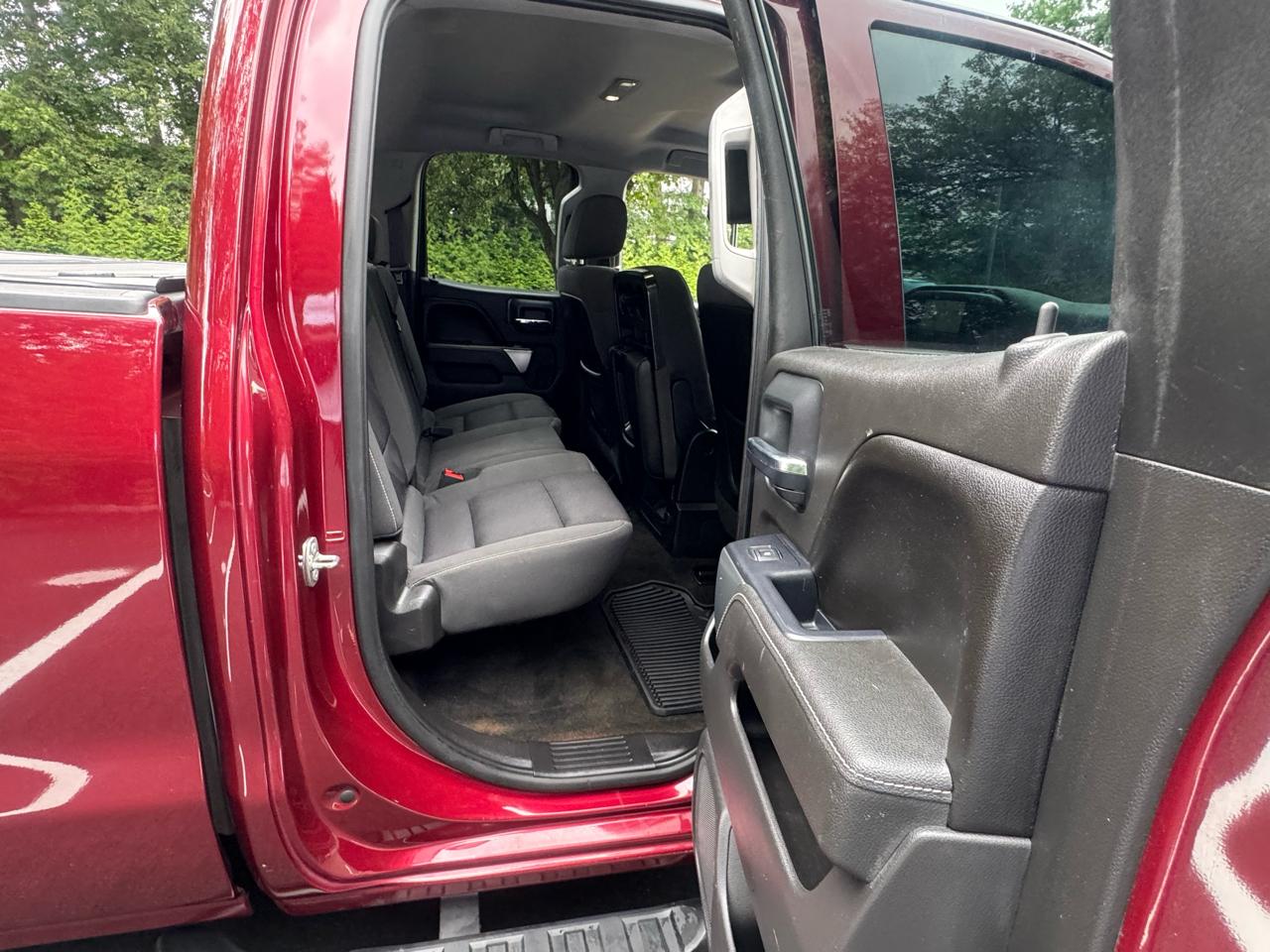 Chevrolet Silverado 1500 4dr Ext Cab 143.5" WB 4WD LT 2015